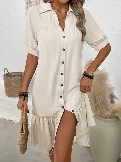 Aliyah | Elegante Abito con Bottoni e Soffice Dettaglio Volant per un look Romantico