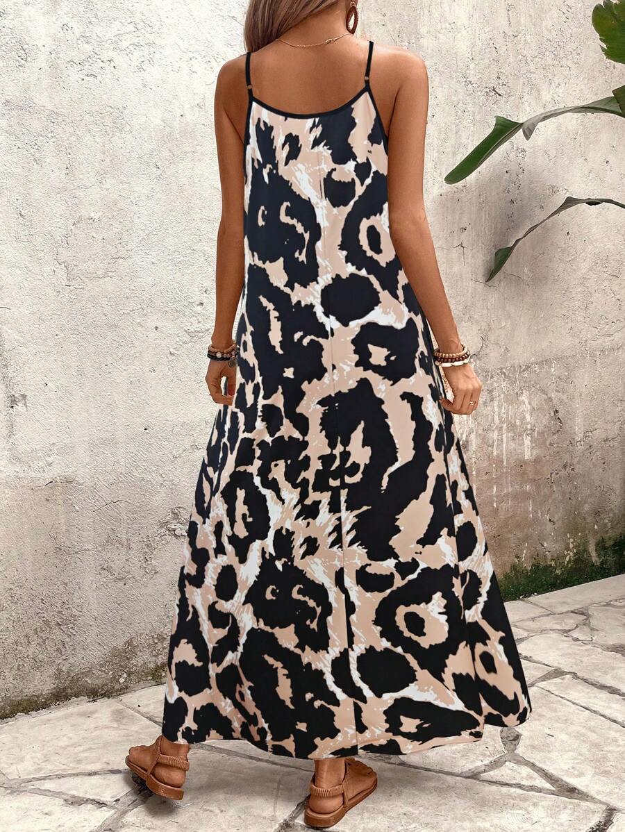 Elena | Vestito Estivo alla Moda con Spalline Sottili, Schiena Nuda e Design Grafico Accattivante