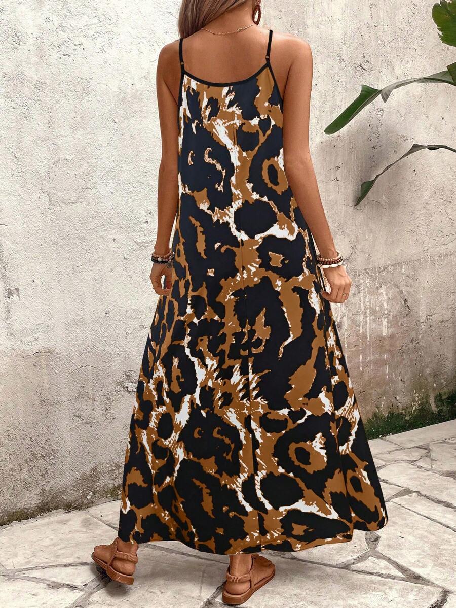 Elena | Vestito Estivo alla Moda con Spalline Sottili, Schiena Nuda e Design Grafico Accattivante