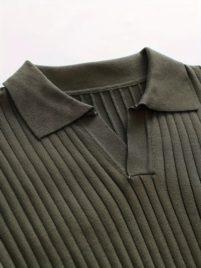 Maglione polo a coste fini con maniche lunghe