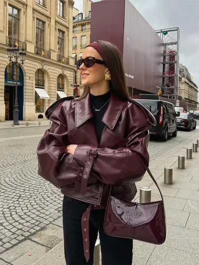 Léa™ | Elegant and Sophisticated Jacket for an Unparalleled Style