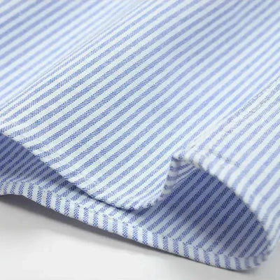 Arvani - Elegante camicia a righe Monaco per uno stile raffinato