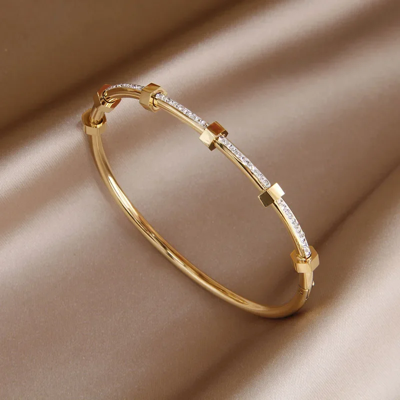 Maria - Bracciale dorato brillante placcato oro con copertura in moissanite