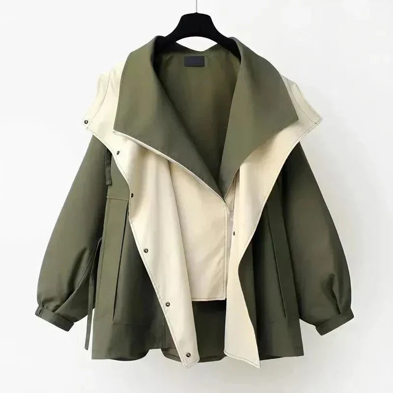 Cappotto alla moda con motivo rose