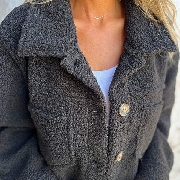 Claudia – Giacca Leggera in Bouclé con Rever neckline