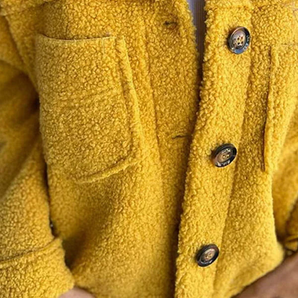 Claudia – Giacca Leggera in Bouclé con Rever neckline